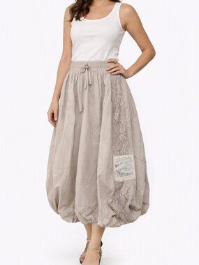 Be the Revival Women’s Beige Nylon Skirt – Balloon Hem & Lace Panels – Size M